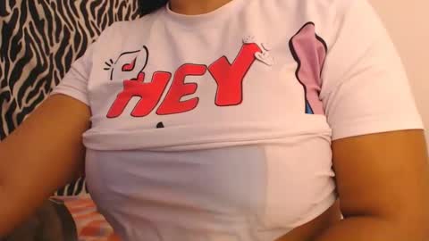 Snapshot of keylli_brownss chatting on November 11, 2025, 10:43 pm Keylli online show from November 11, 2025, 10:43 pm