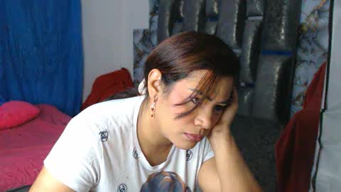 Keylli online show from April 14, 2026, 3:45 am