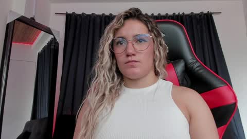 Snapshot of keyth_clement chatting on May 5, 2026, 7:00 pm Keyth online show from May 5, 2026, 7:00 pm