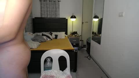 Snapshot of kh4lexx chatting on January 11, 2026, 3:50 pm Arch online show from January 11, 2026, 3:50 pm