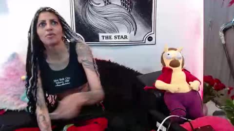 khaleesy online show from September 19, 2025, 9:15 pm