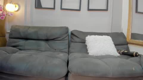 Kathe Hot online show from September 25, 2025, 7:28 pm