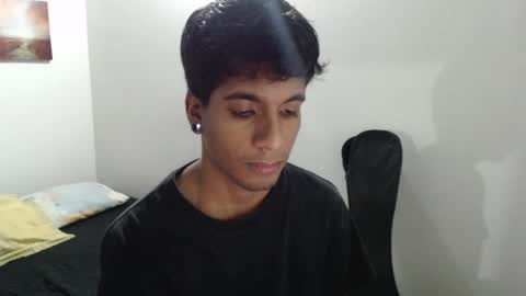 khevinlopezonig online show from February 12, 2025, 11:30 pm