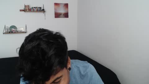 khevinlopezonig online show from February 19, 2025, 6:43 pm