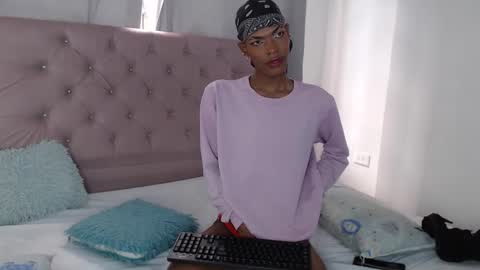 khler_angelis online show from March 12, 2025, 8:31 pm