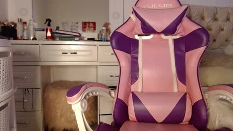 khloe33 online show from February 23, 2025, 2:07 am