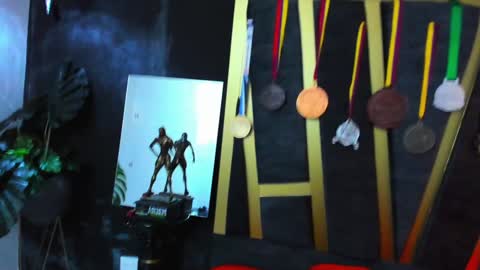 Snapshot of khloe_rossich chatting on December 28, 2024, 11:48 pm online show from December 28, 2024, 11:48 pm