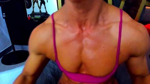 Snapshot of khloe_rossich chatting on March 12, 2025, 9:13 pm online show from March 12, 2025, 9:13 pm