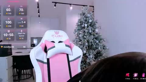 Snapshot of khloeforever chatting on January 6, 2026, 8:01 pm khloe online show from January 6, 2026, 8:01 pm