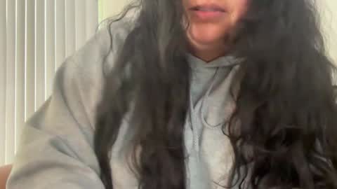 Snapshot of khmerdoll chatting on January 28, 2025, 11:50 pm Khmer Doll online show from January 28, 2025, 11:50 pm