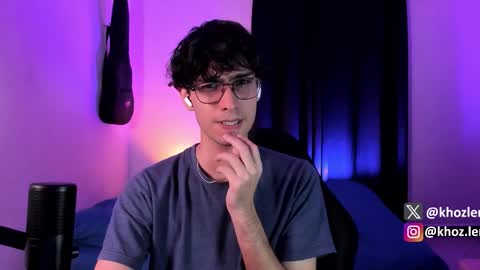 khozler_ online show from November 17, 2025, 3:56 am