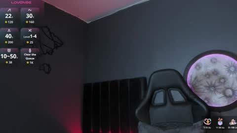 Khriss brown online show from November 25, 2025, 10:10 pm