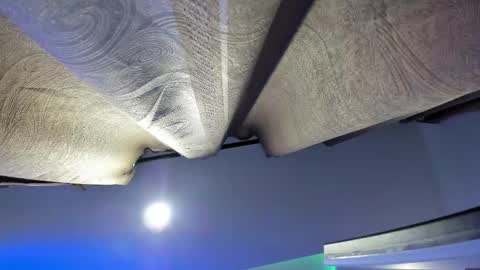    N         M online show from November 12, 2025, 11:32 am