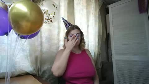 kianna_dior_ online show from February 8, 2025, 10:18 am