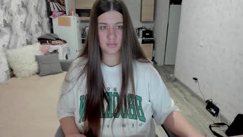 kianna_dior_ online show from November 18, 2025, 11:25 am