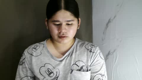 Your SweetGirl Ts online show from February 17, 2025, 9:30 pm