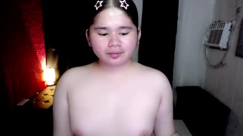 Your SweetGirl Ts online show from February 1, 2026, 9:02 pm