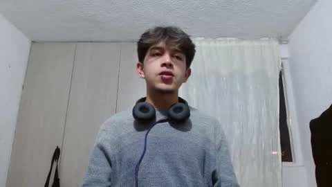 Adrian  Chlloe online show from September 11, 2025, 4:34 am