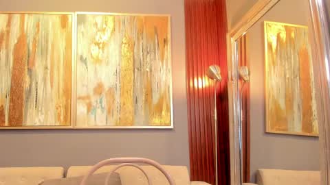 Kiara online show from May 25, 2026, 11:27 am