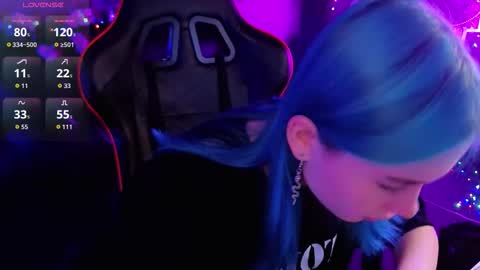 Kira online show from September 23, 2025, 8:56 pm