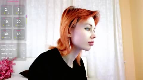 Kira online show from April 21, 2026, 1:42 am