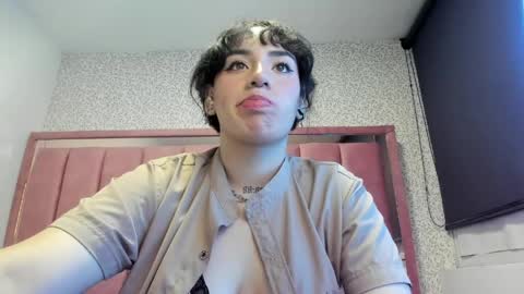 Snapshot of kiara_fox__ chatting on June 7, 2026, 8:29 am KIARA FOX online show from June 7, 2026, 8:29 am