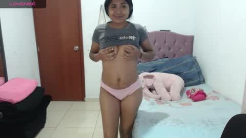 Kiara online show from September 14, 2025, 12:32 am