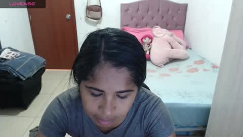 Kiara online show from September 28, 2025, 4:12 pm