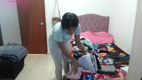 Kiara online show from December 4, 2025, 5:10 pm