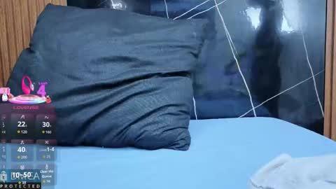 Kiara Zahiri online show from October 27, 2025, 11:03 am