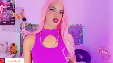 kiarasofiahot1 online show from May 25, 2026, 7:20 pm