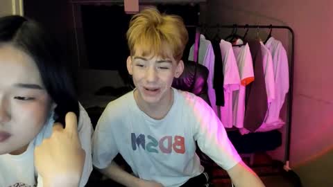 kie lovely online show from March 7, 2026, 6:38 pm