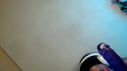 Kiera online show from January 26, 2025, 9:40 am