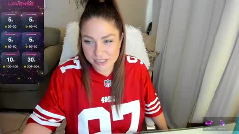 Kiera Reines online show from December 8, 2024, 11:08 pm