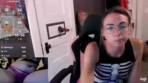 Snapshot of kierbearkisses chatting on September 9, 2025, 3:17 am Kiersten online show from September 9, 2025, 3:17 am