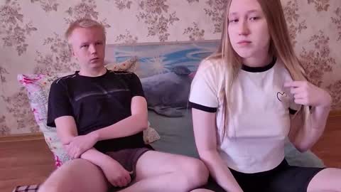 Stacy and Edward online show from September 10, 2025, 10:15 am