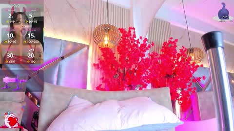 kiim01 online show from February 18, 2026, 7:43 pm