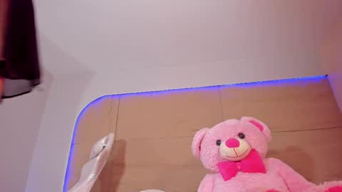 KIM COOPER online show from February 17, 2025, 10:07 am