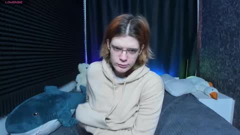 Kiki online show from February 15, 2025, 10:11 am