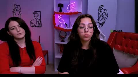 kiki_swan online show from March 12, 2025, 11:33 pm