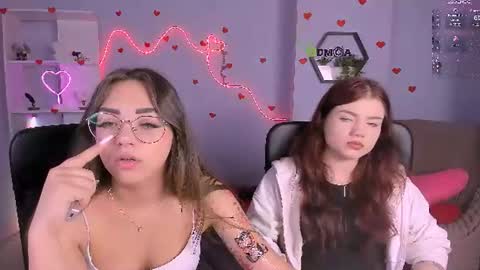 Snapshot of kiki_swan chatting on June 17, 2026, 7:04 pm kiki_swan online show from June 17, 2026, 7:04 pm