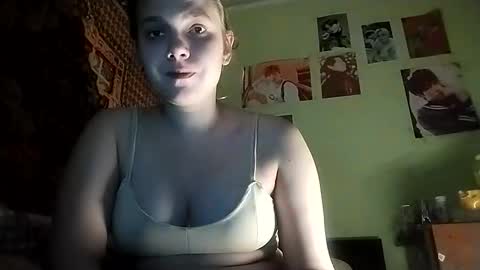 kikibang_ online show from January 12, 2026, 8:47 pm