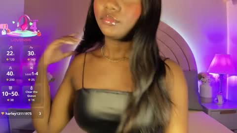 KI KI online show from October 2, 2025, 7:43 pm