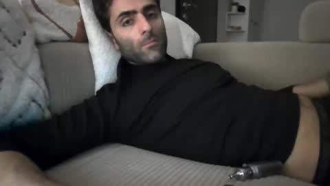 kikkus01 online show from March 9, 2026, 8:46 pm