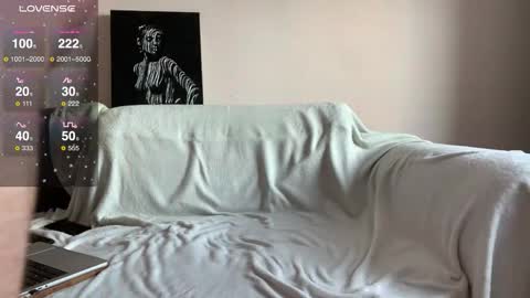 new video in description online show from November 26, 2025, 5:52 am