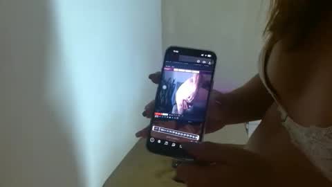 Queenselene88 online show from April 27, 2026, 3:43 pm