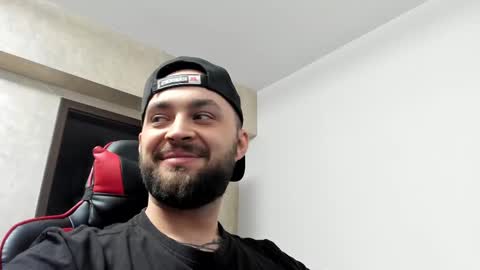 killerbeexxx online show from February 24, 2025, 10:14 pm