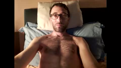 kingstoned online show from October 25, 2025, 9:28 am