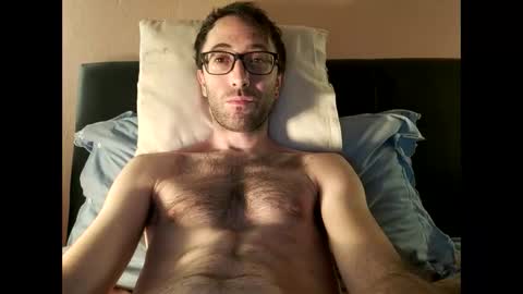 kingstoned online show from November 18, 2025, 4:28 am