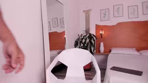 Kilua Muscle guy online show from September 24, 2025, 9:51 pm